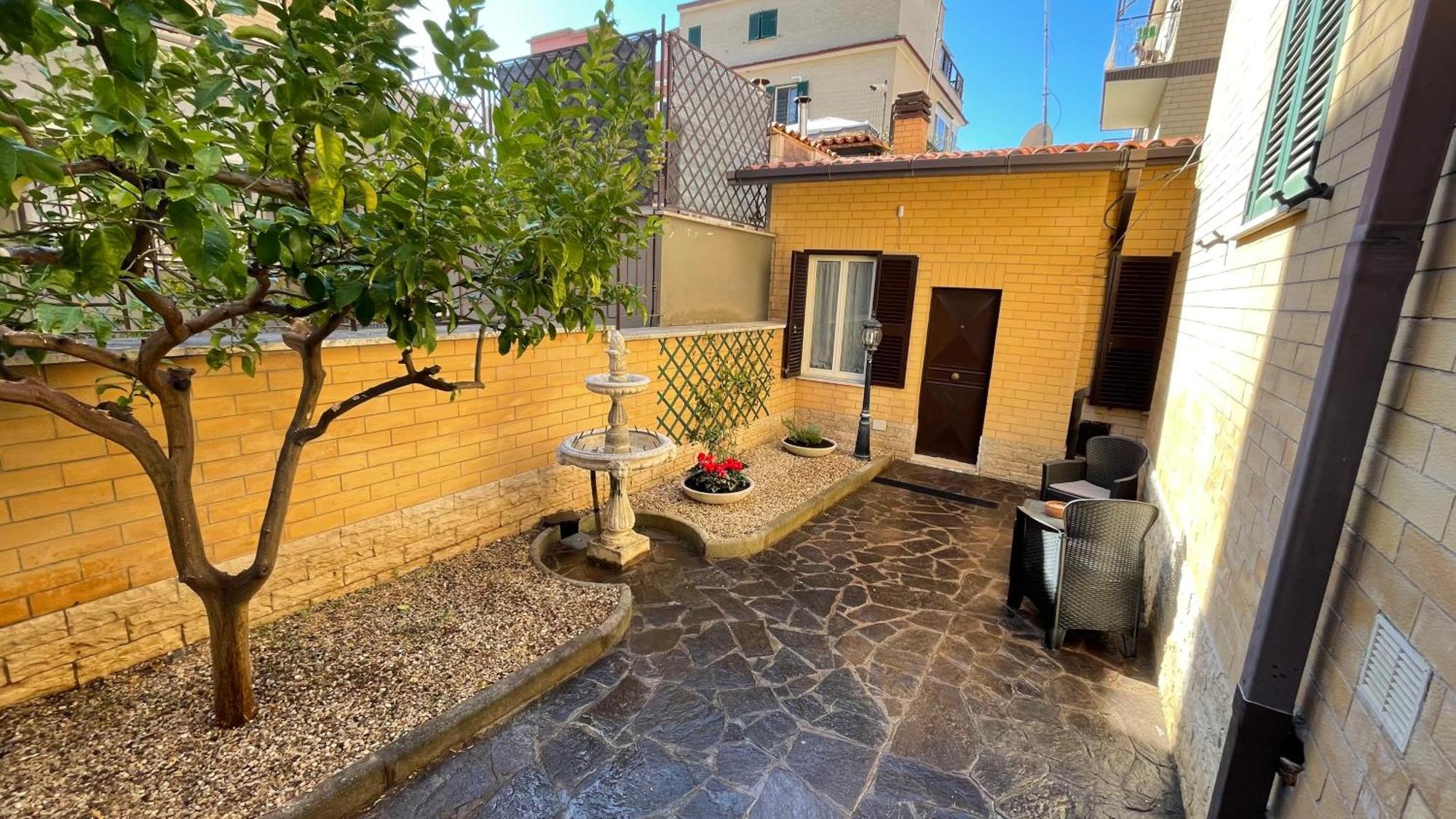 Сasa de vacaciones Marand House Roma
